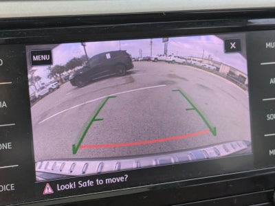 2022 Volkswagen Passat 2.0T SE Auto