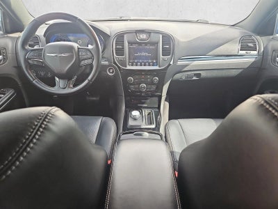 2018 Chrysler 300 300S RWD