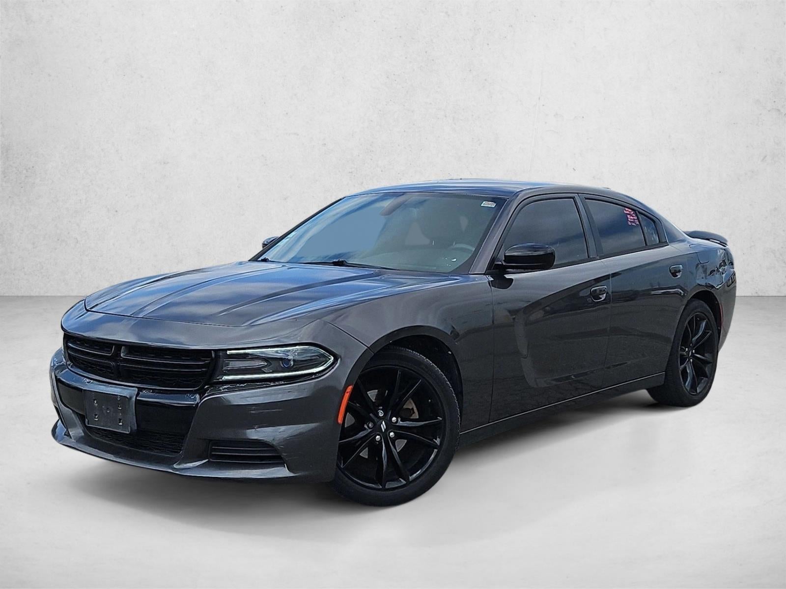 2017 Dodge Charger SE RWD