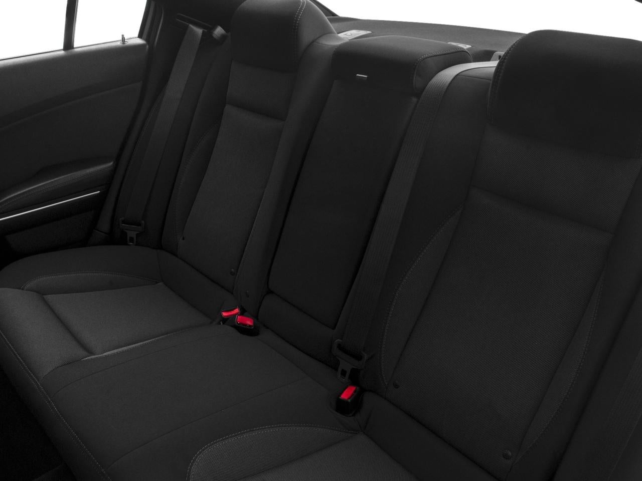 2017 Dodge Charger SE RWD