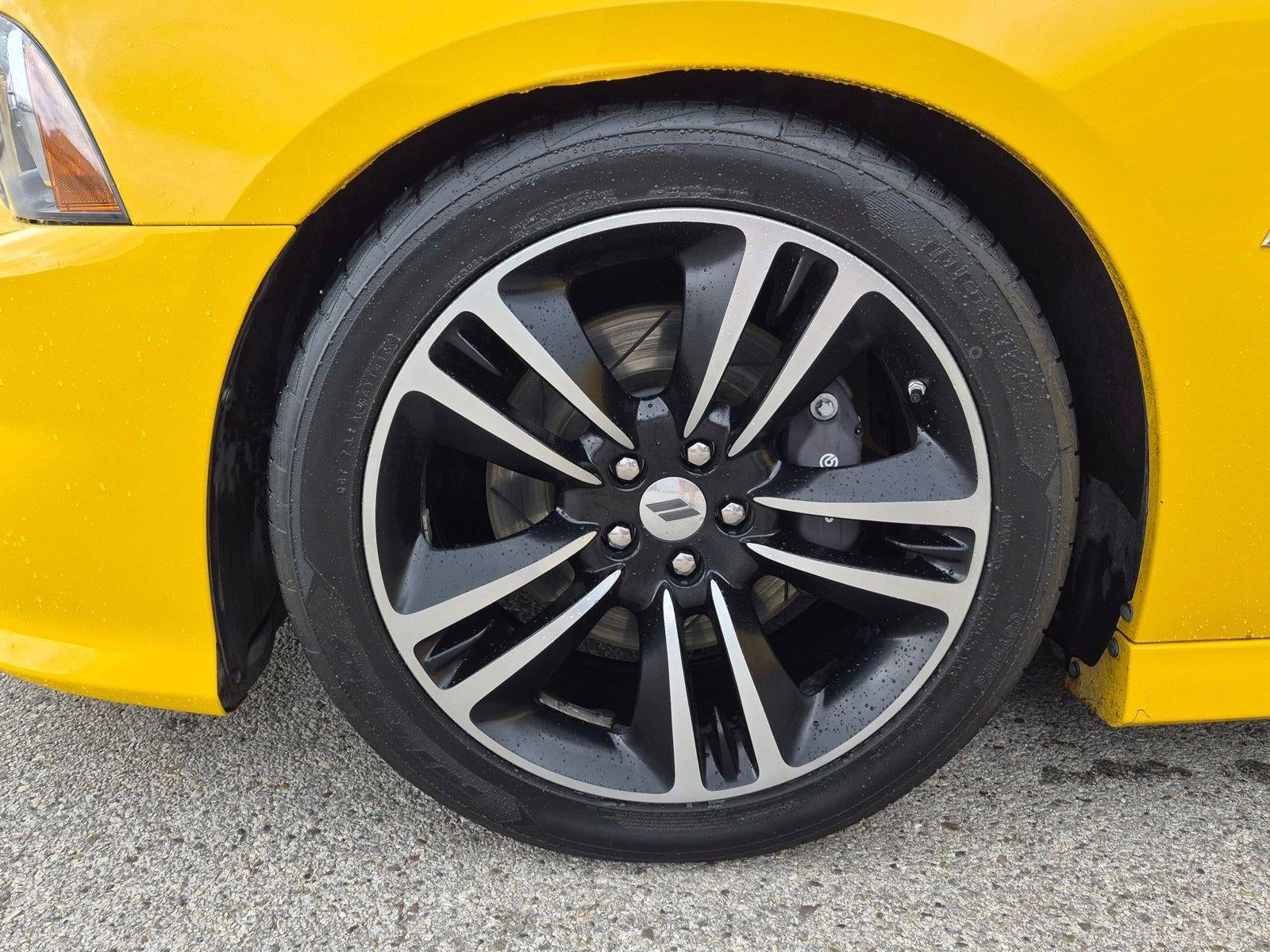 2012 Dodge Charger 4dr Sdn SRT8 Super Bee RWD