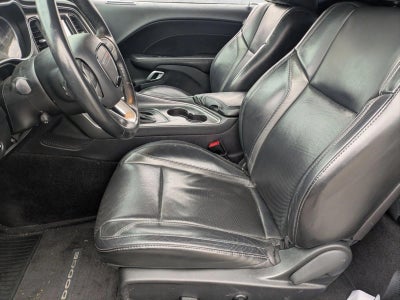 2016 Dodge Challenger 2dr Cpe SXT Plus