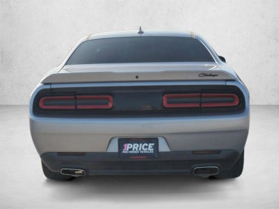 2016 Dodge Challenger 2dr Cpe SXT Plus