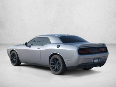 2016 Dodge Challenger 2dr Cpe SXT Plus