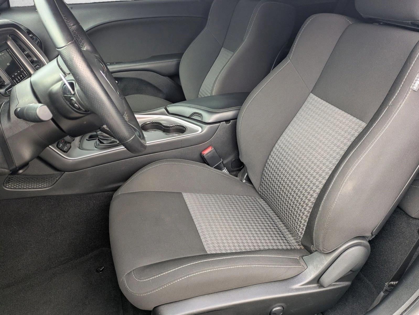 2022 Dodge Challenger R/T RWD