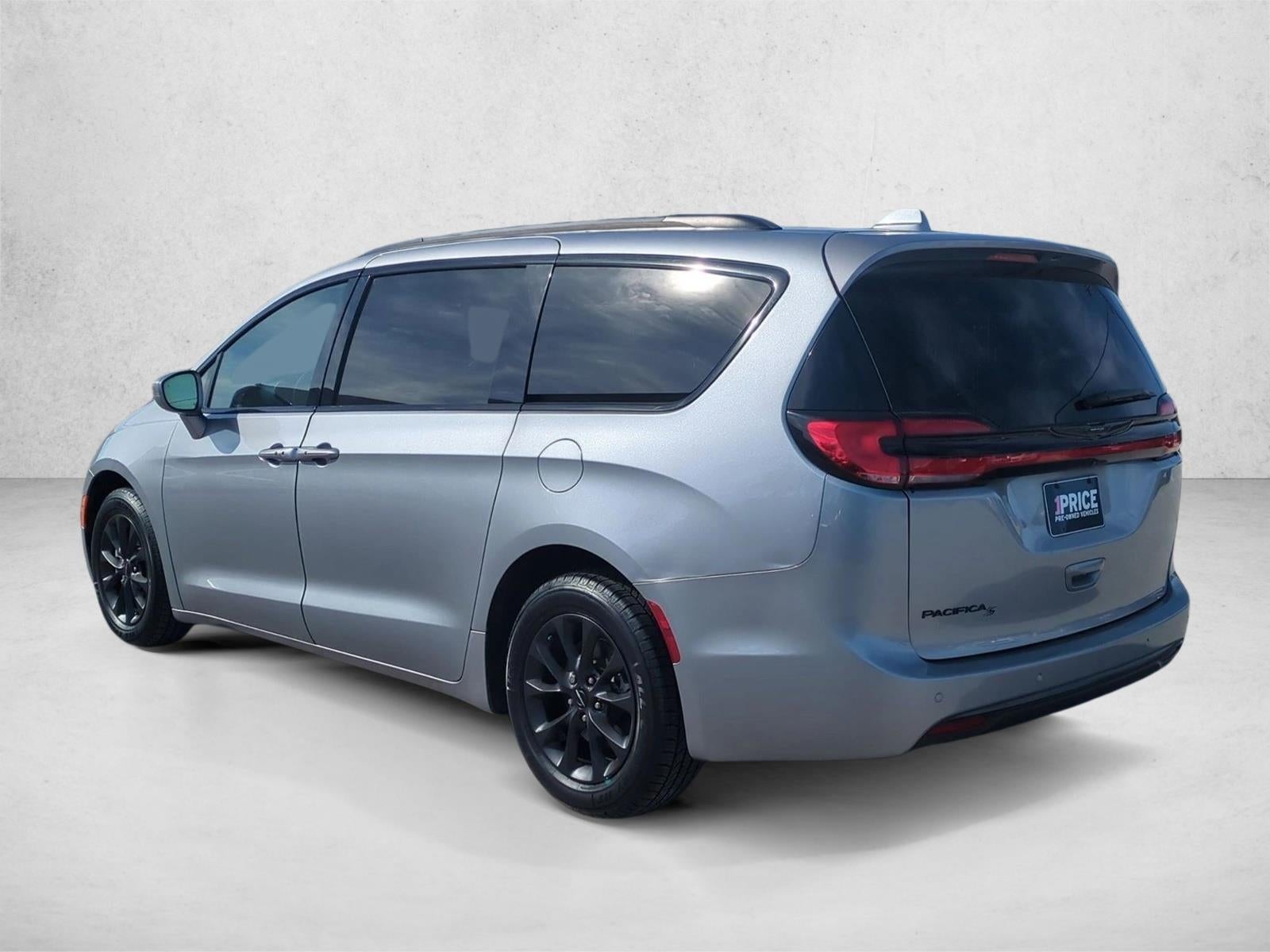 2021 Chrysler Pacifica Touring L FWD