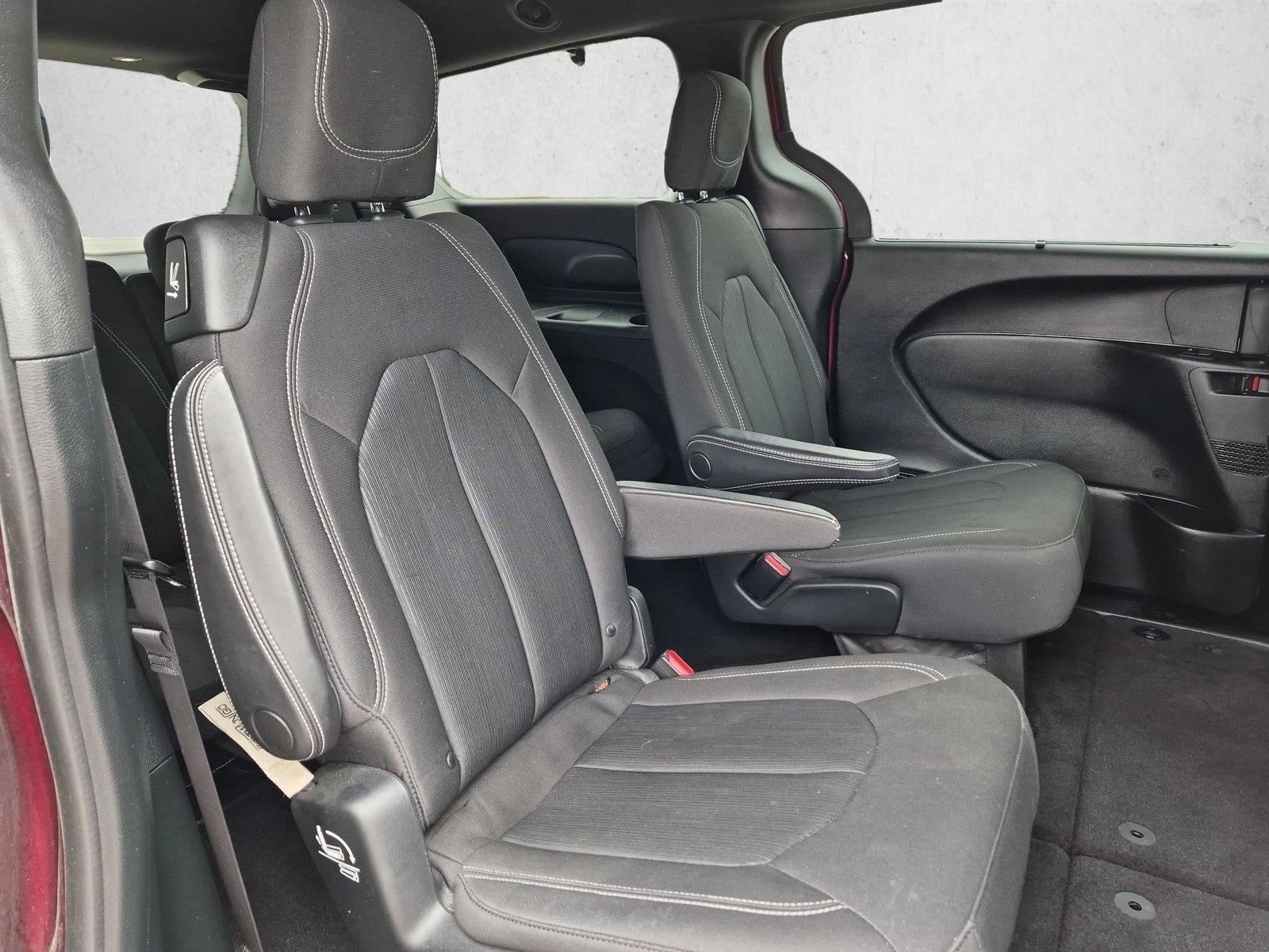 2018 Chrysler Pacifica Touring Plus FWD