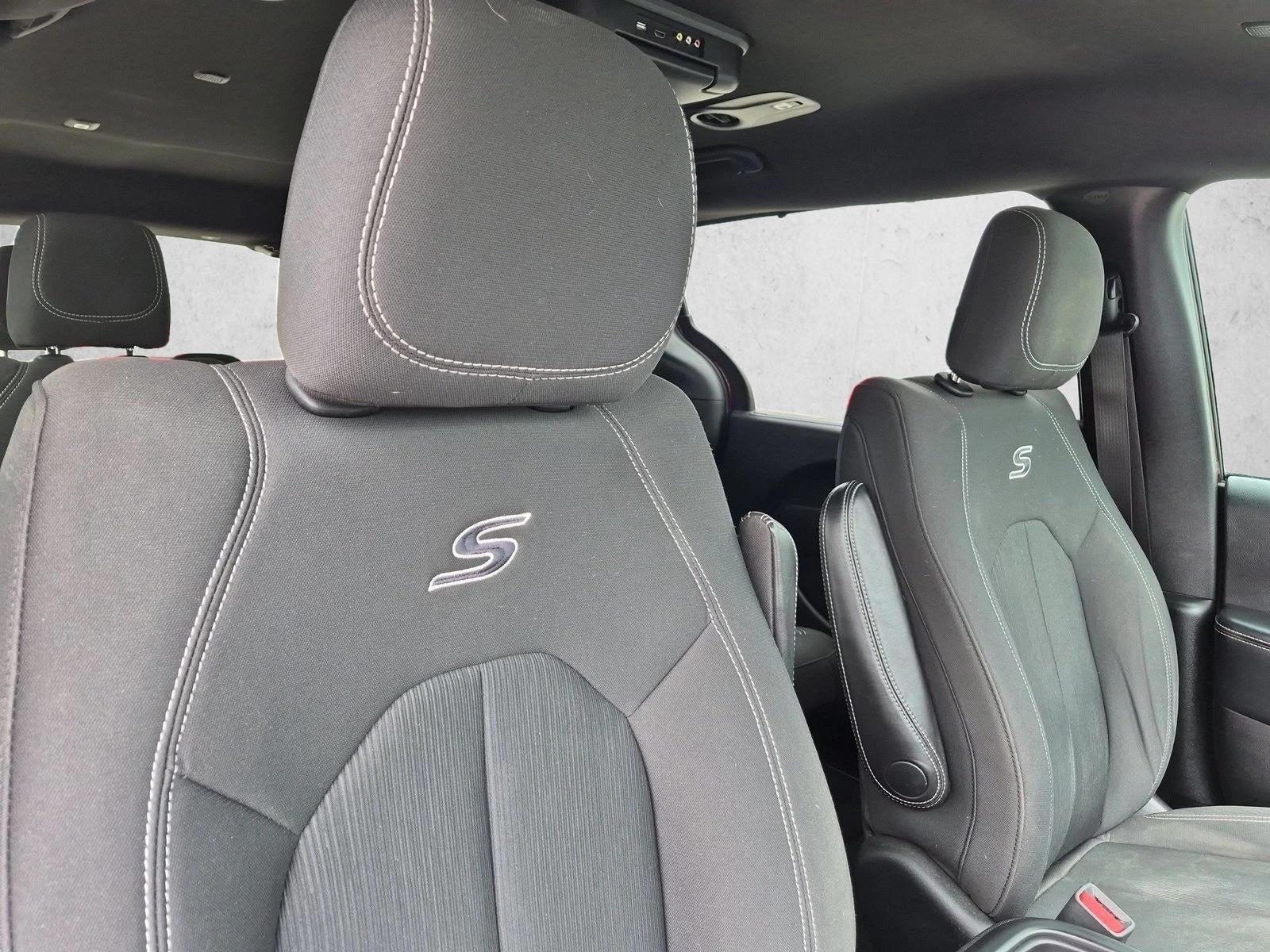 2018 Chrysler Pacifica Touring Plus FWD