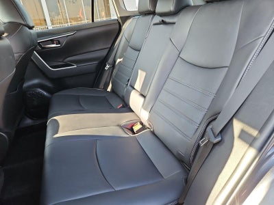 2022 Toyota RAV4 XLE Premium FWD (Natl)