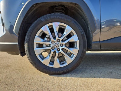 2022 Toyota RAV4 XLE Premium FWD (Natl)