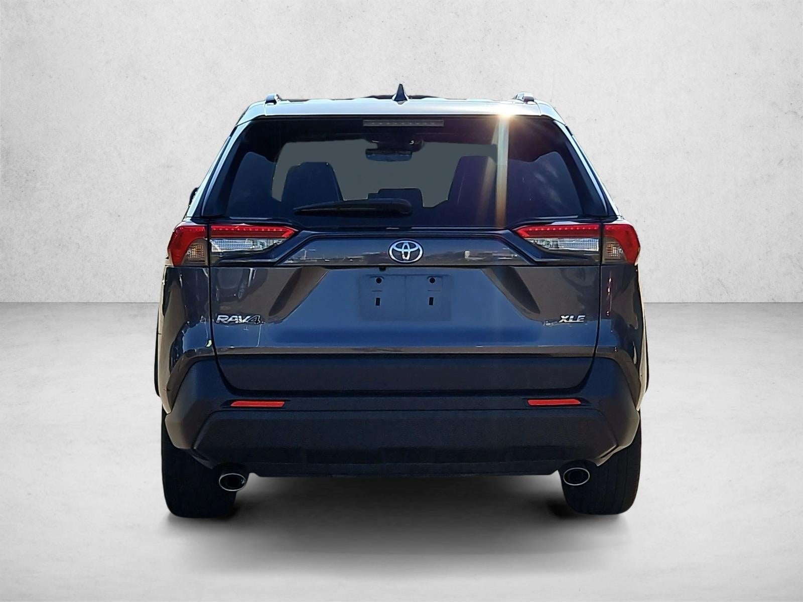 2022 Toyota RAV4 XLE Premium FWD (Natl)