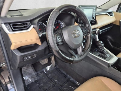 2022 Toyota RAV4 LE FWD (GS)