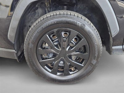 2022 Toyota RAV4 LE FWD (GS)