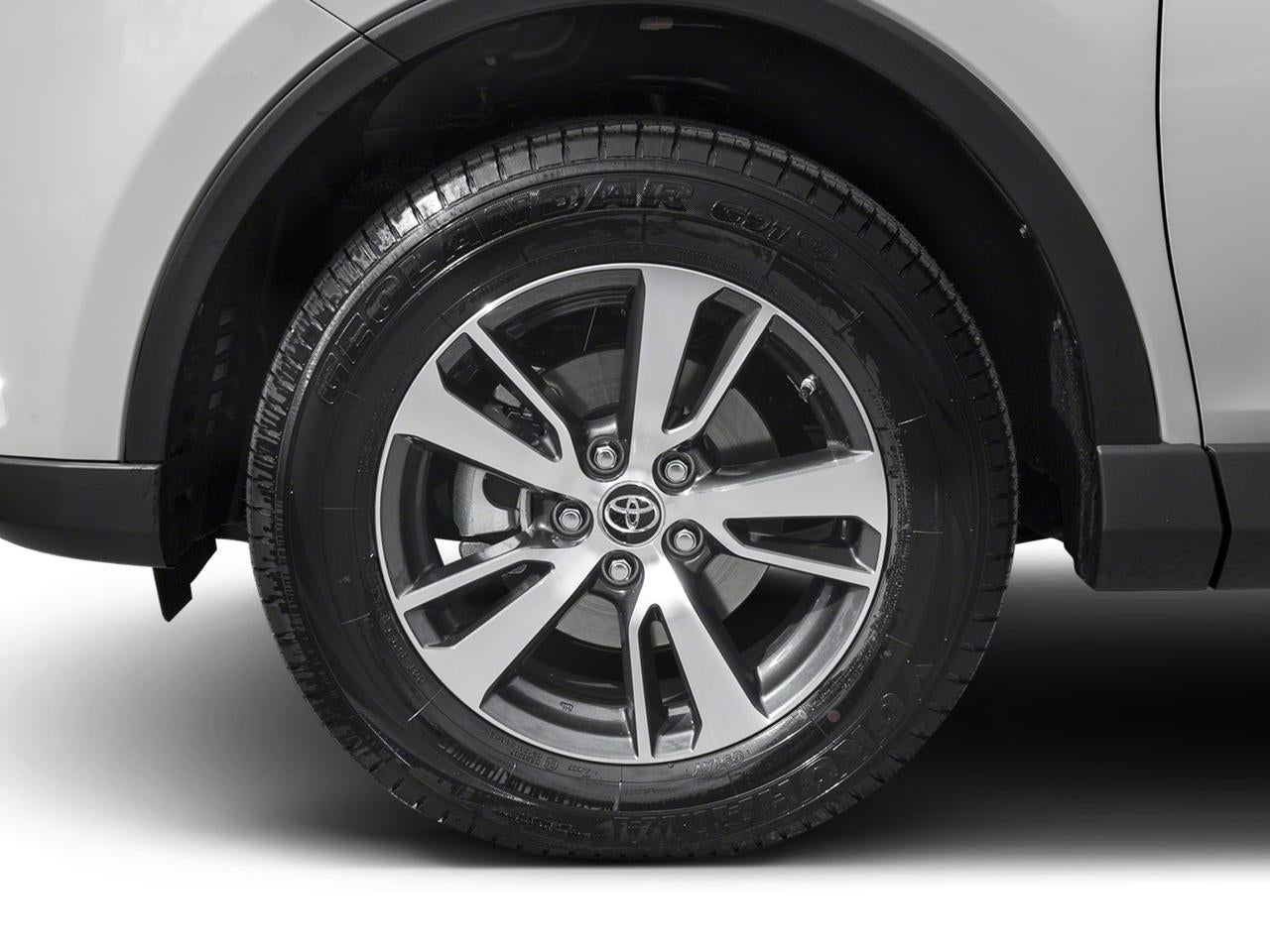 2018 Toyota RAV4 XLE FWD (GS)