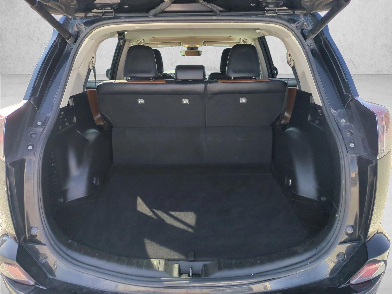 2017 Toyota RAV4 Limited FWD (Natl)