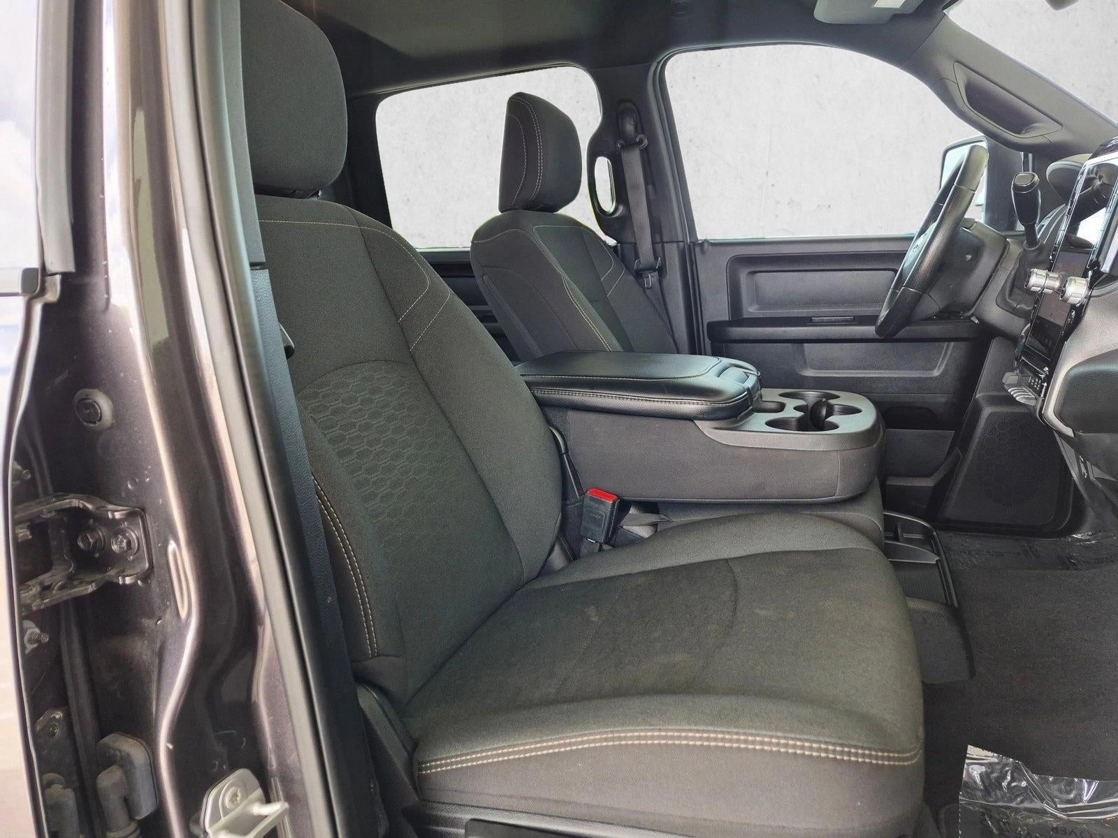 2025 RAM 2500 Tradesman 4x4 Crew Cab 6'4" Box