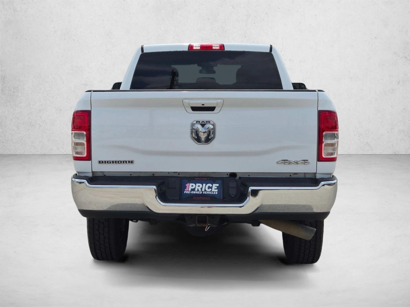 2022 RAM 2500 Big Horn 4x4 Crew Cab 6'4" Box