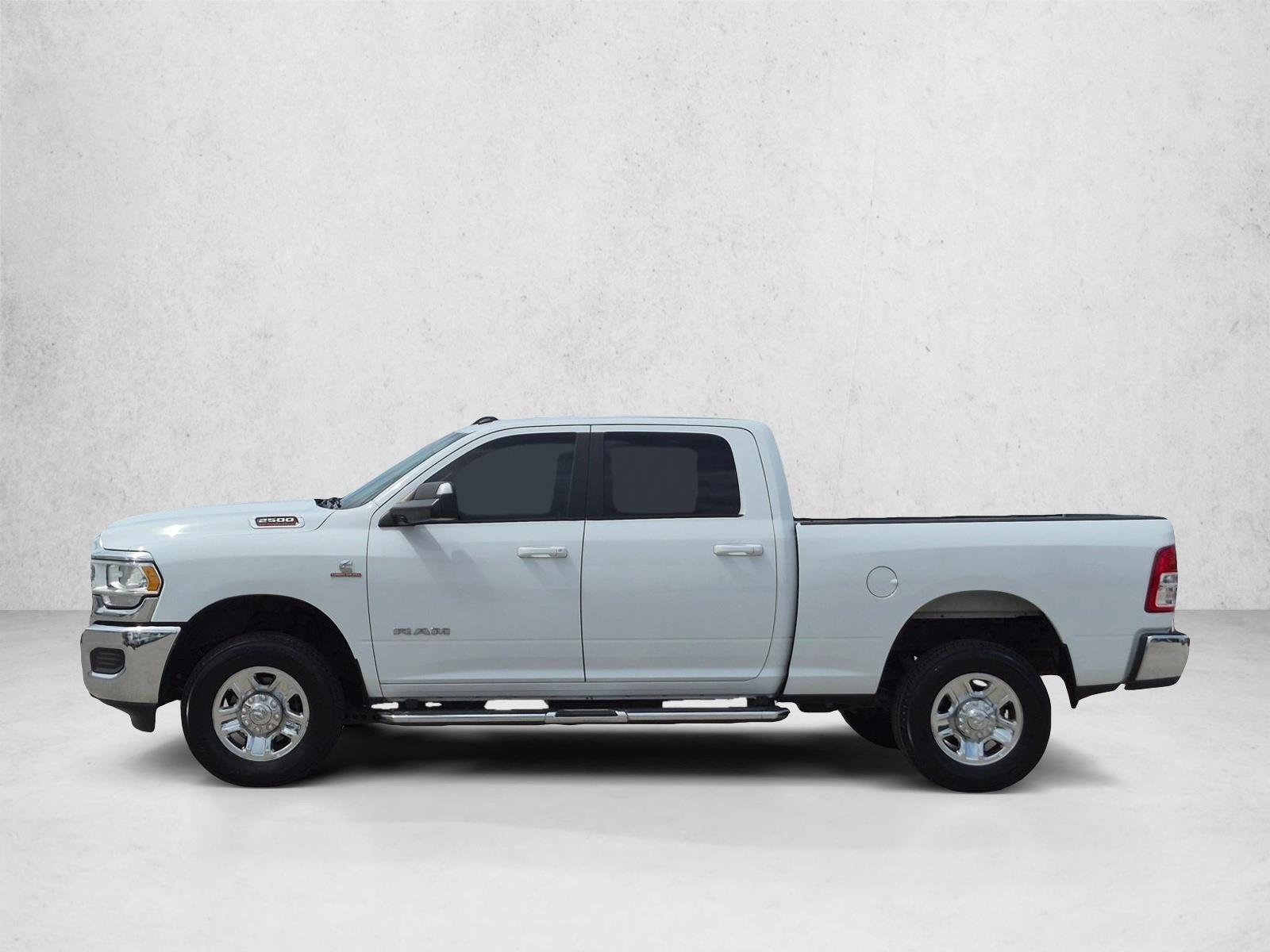 2022 RAM 2500 Big Horn 4x4 Crew Cab 6'4" Box