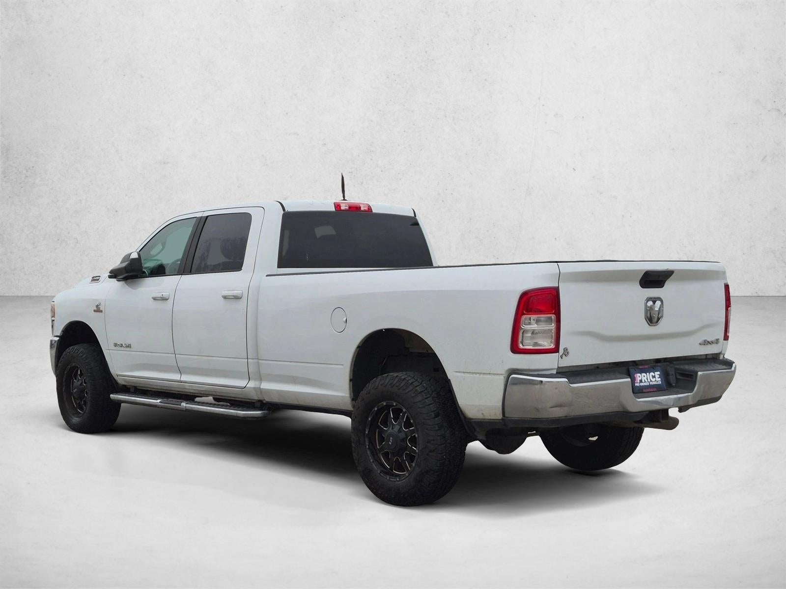 2020 RAM 2500 Big Horn 4x4 Crew Cab 8' Box