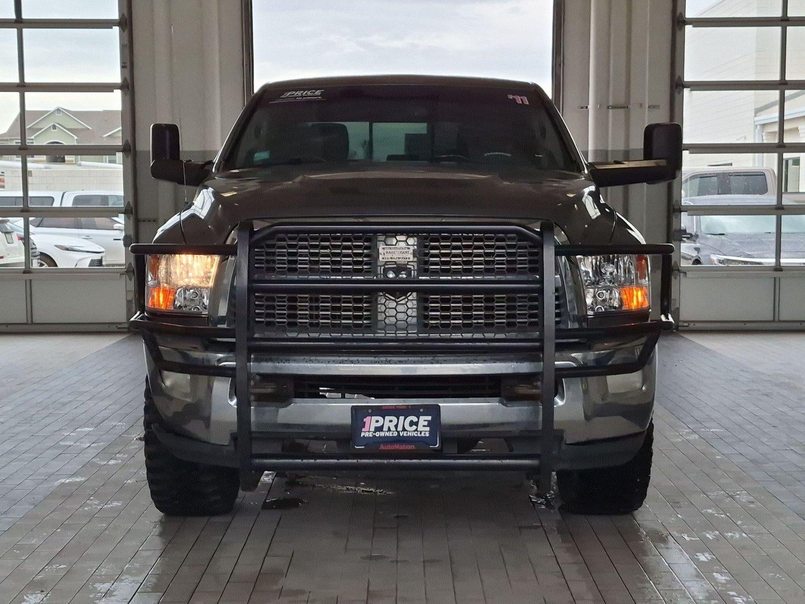 2011 RAM 2500 4WD Crew Cab 8 Ft Box Laramie