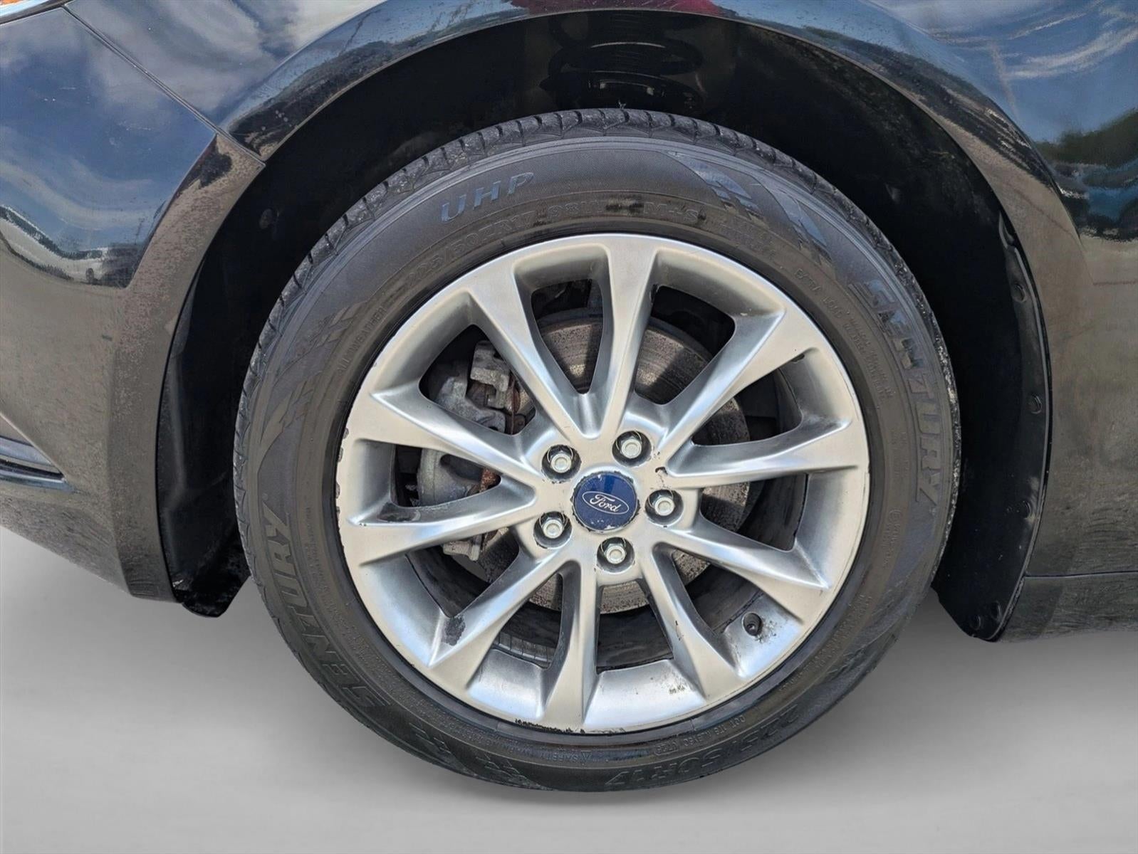 2017 Ford Fusion SE FWD