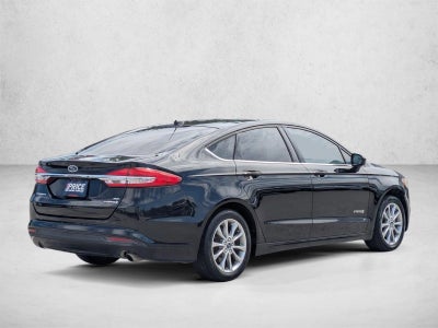 2017 Ford Fusion SE FWD