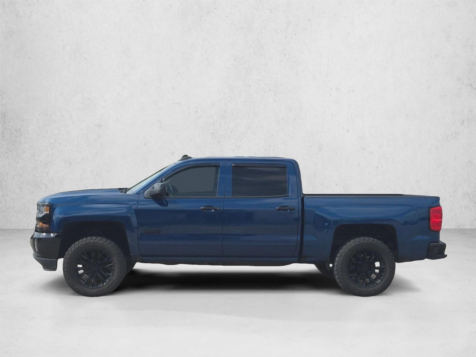 2017 Chevrolet Silverado 1500 Crew Cab Short Box 2-Wheel Drive LT