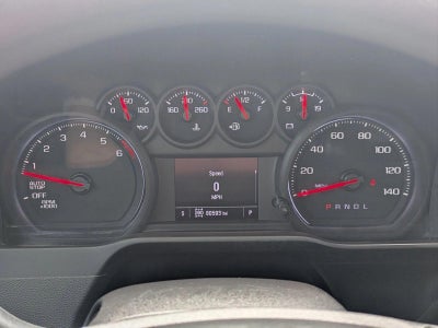 2022 Chevrolet Silverado 1500 Crew Cab Short Box 4-Wheel Drive Custom Trail Boss