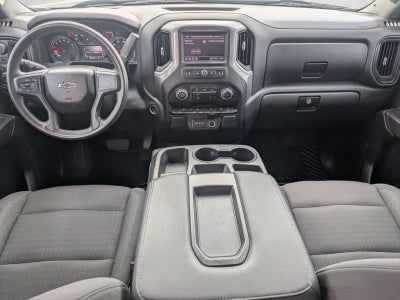 2022 Chevrolet Silverado 1500 Crew Cab Short Box 4-Wheel Drive Custom Trail Boss