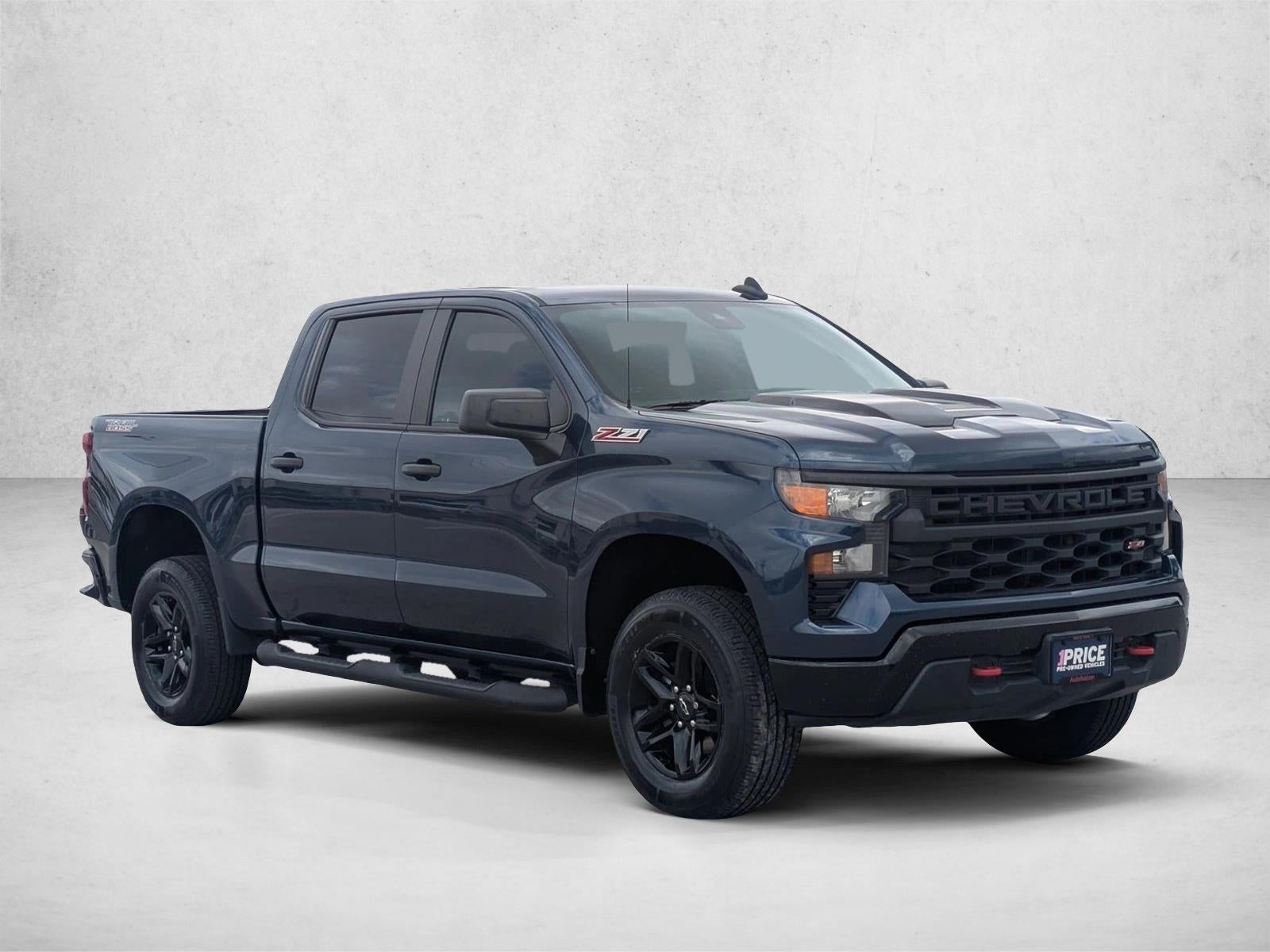 2022 Chevrolet Silverado 1500 Crew Cab Short Box 4-Wheel Drive Custom Trail Boss