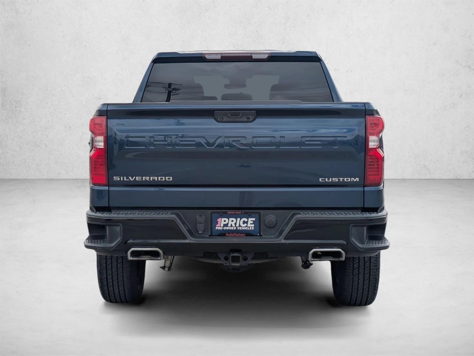 2022 Chevrolet Silverado 1500 Crew Cab Short Box 4-Wheel Drive Custom Trail Boss