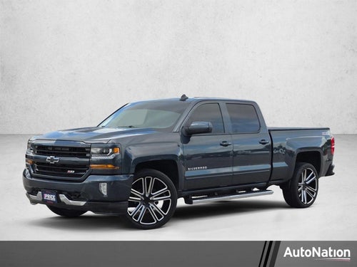 2017 Chevrolet Silverado 1500 Crew Cab Standard Box 4-Wheel Drive LT Z71