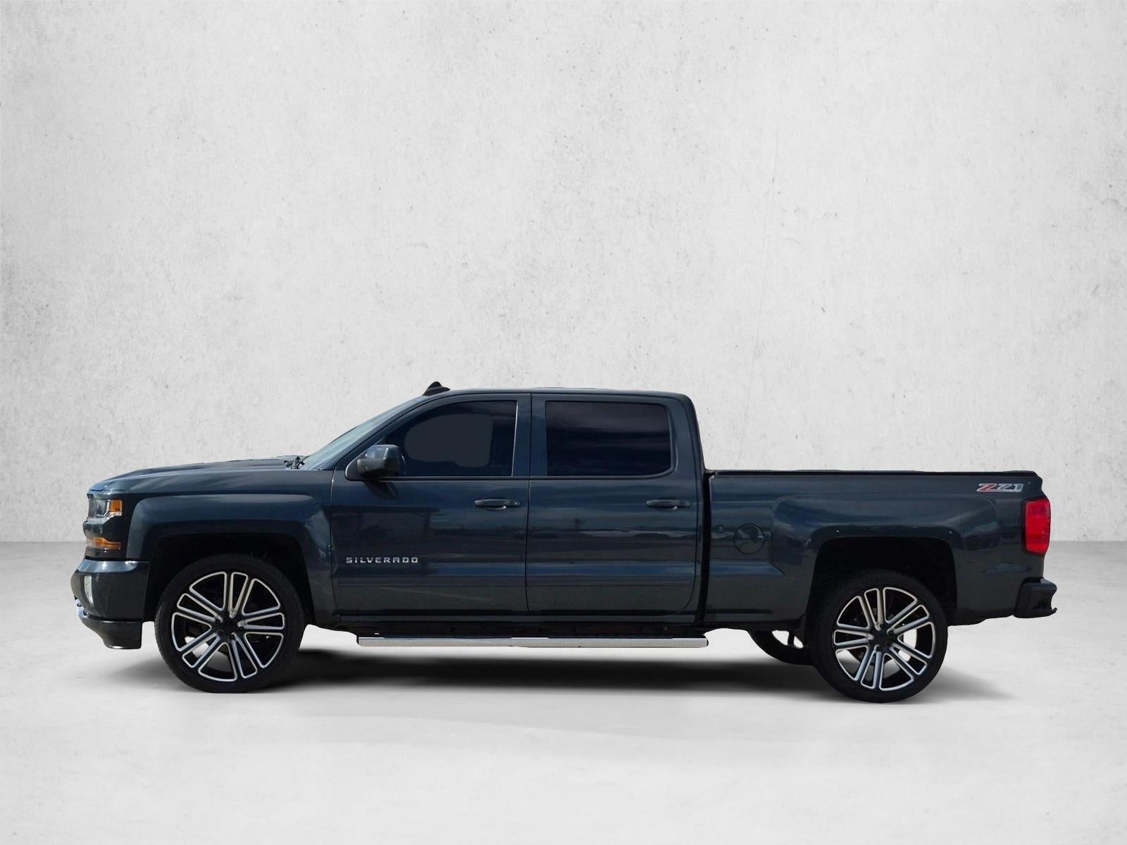 2017 Chevrolet Silverado 1500 Crew Cab Standard Box 4-Wheel Drive LT Z71