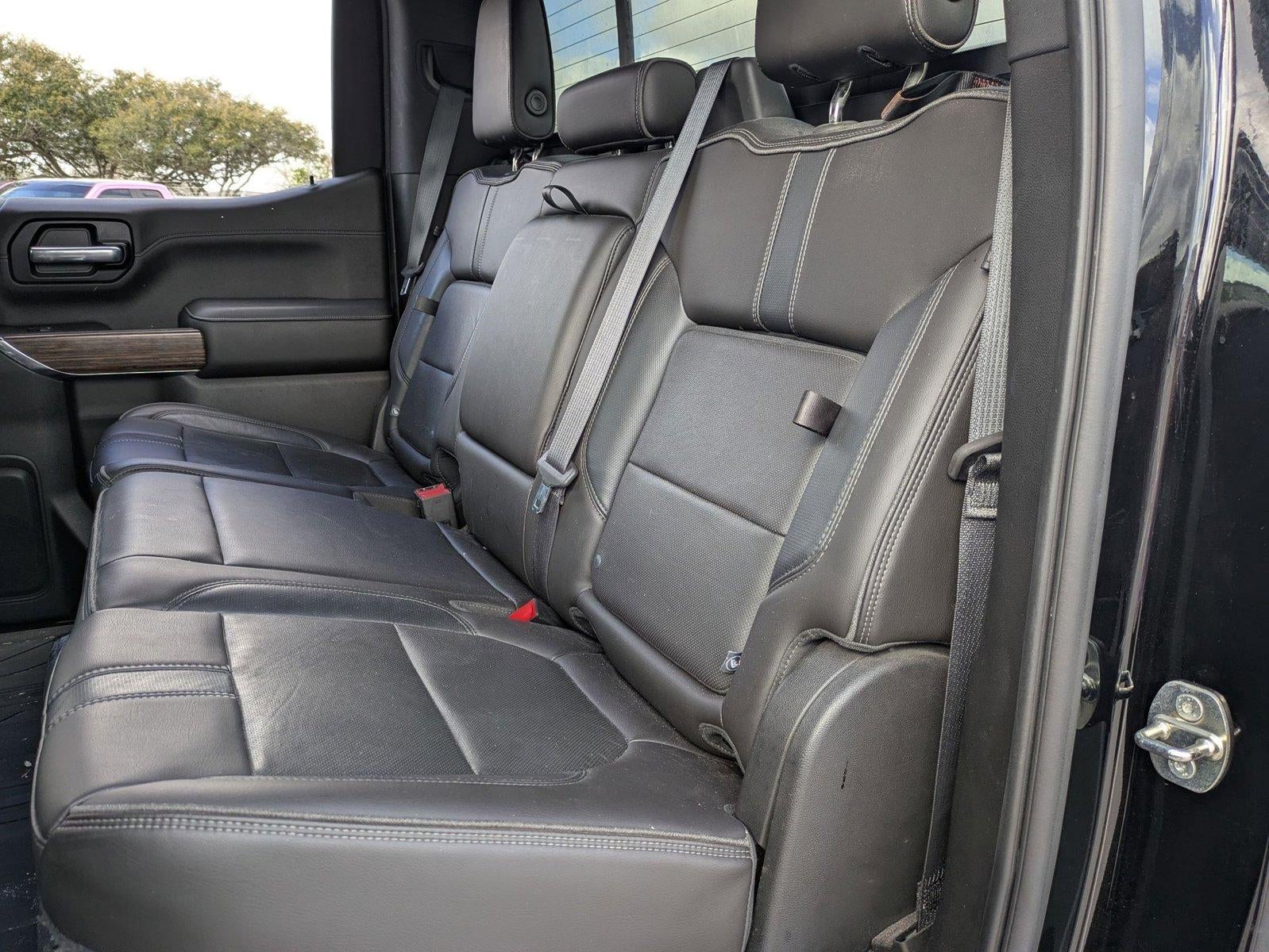 2019 Chevrolet Silverado 1500 Crew Cab Short Box 4-Wheel Drive High Country