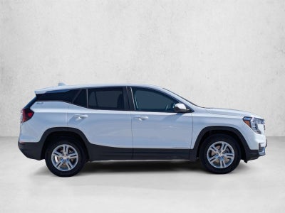 2024 GMC Terrain FWD 4dr SLE