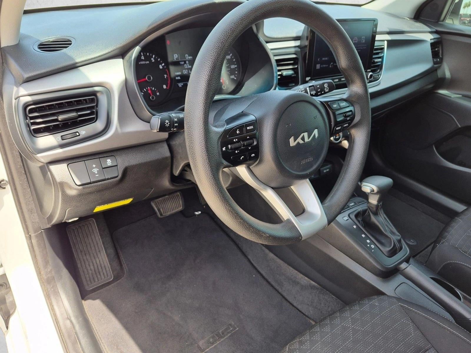 2023 Kia Rio 5-Door S IVT