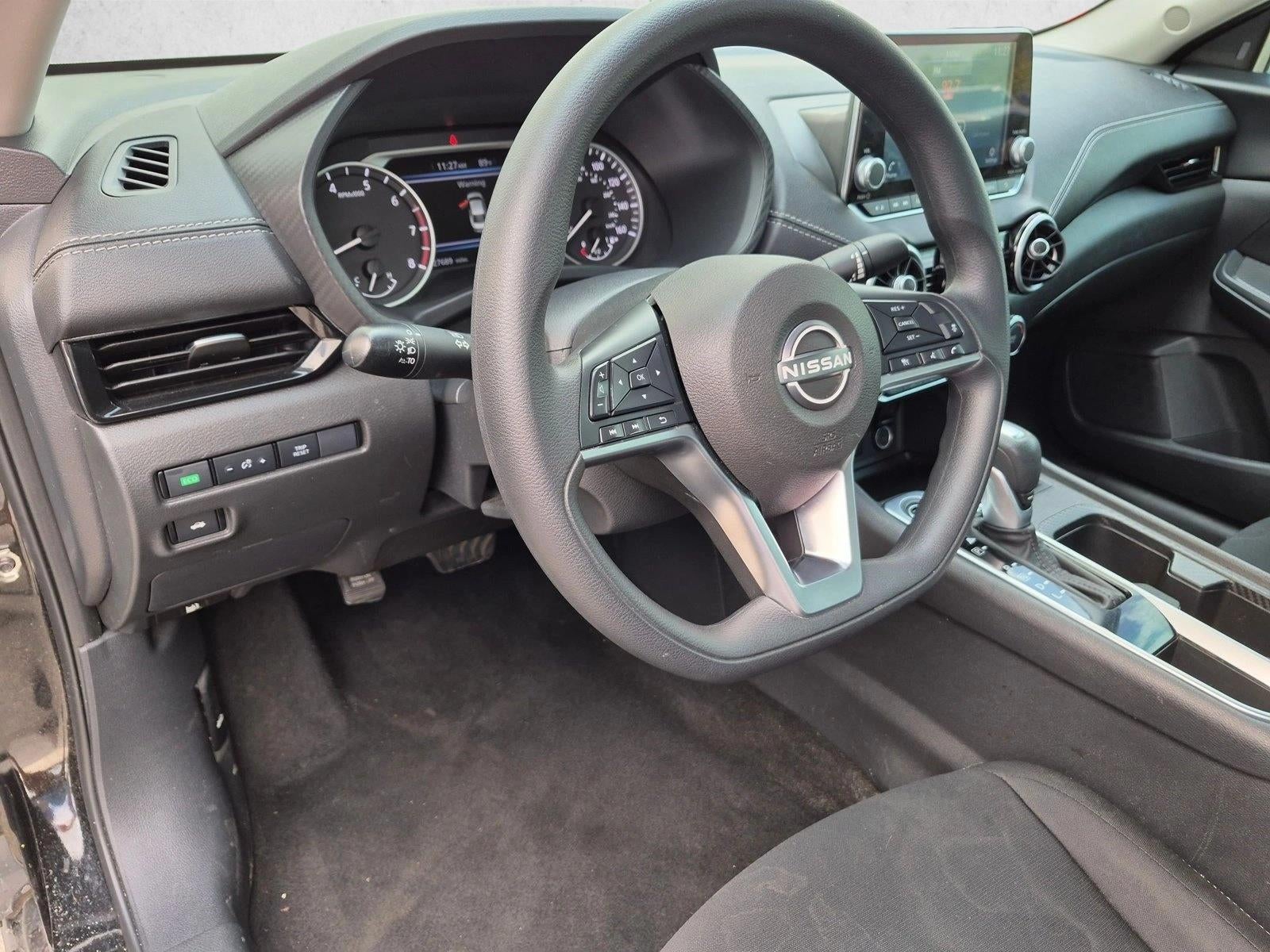 2025 Nissan Sentra SV CVT