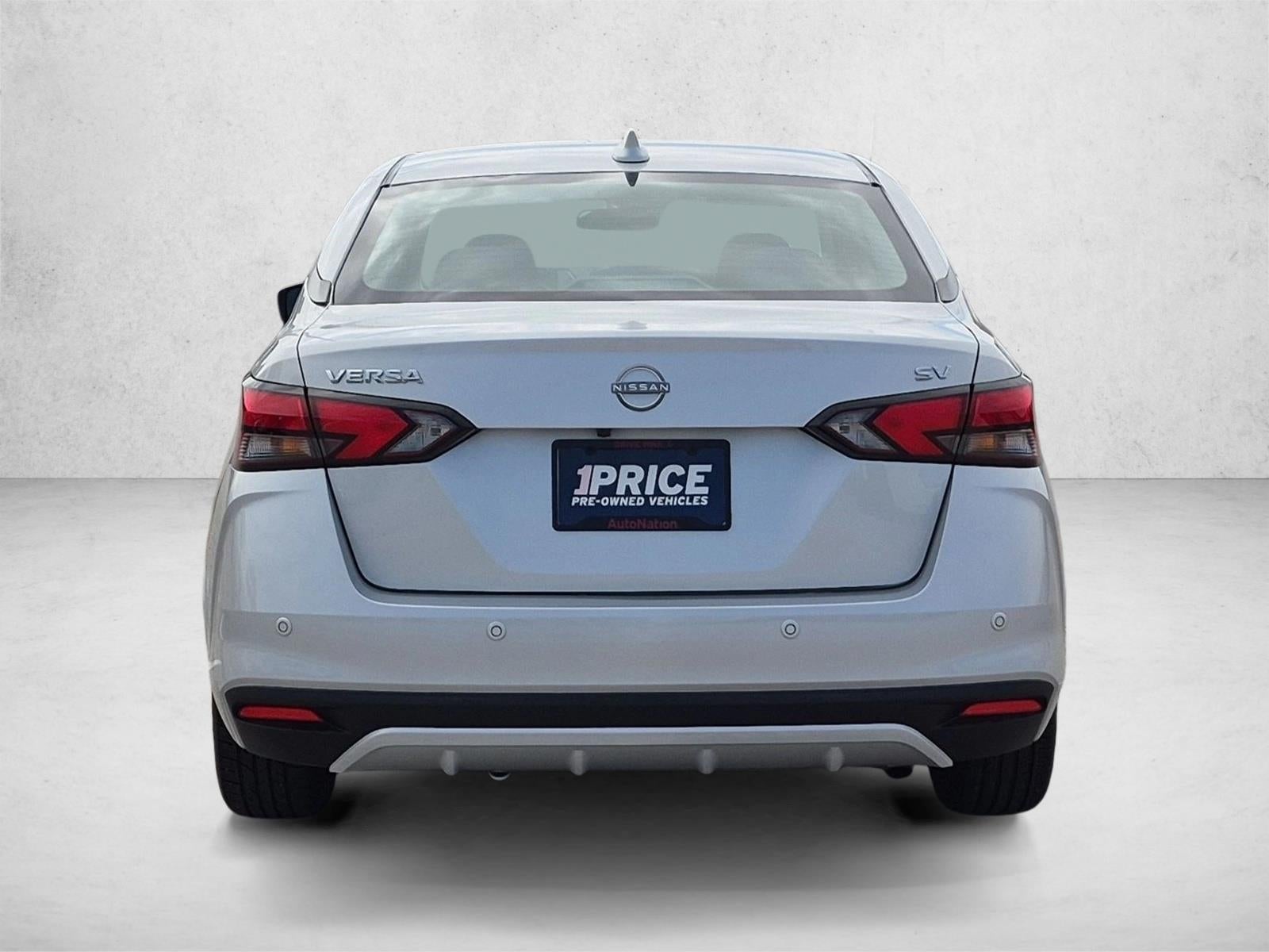 2023 Nissan Versa SV CVT