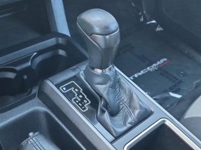 2021 Toyota Tacoma 4WD 4WD TRD Sport Double Cab 5' Bed V6 AT (Natl)