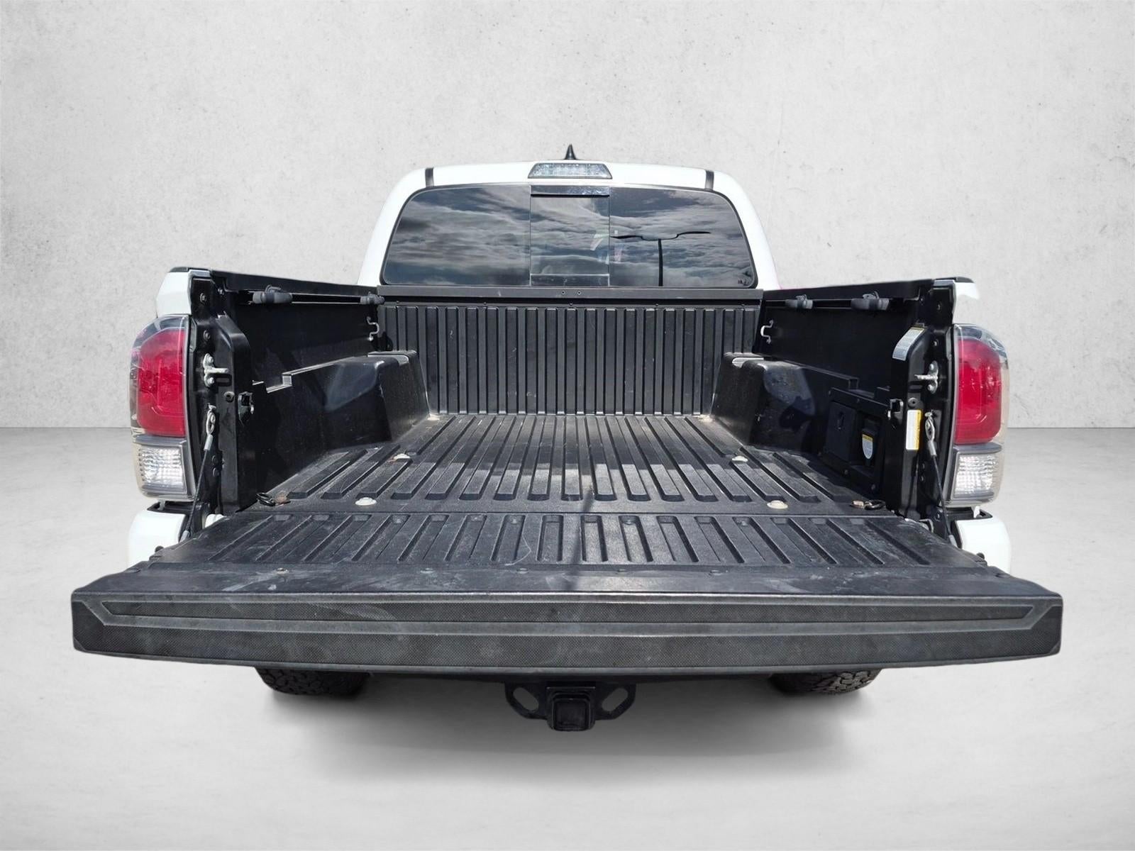 2022 Toyota Tacoma 4WD 4WD TRD Off Road Double Cab 5' Bed V6 AT (Natl)