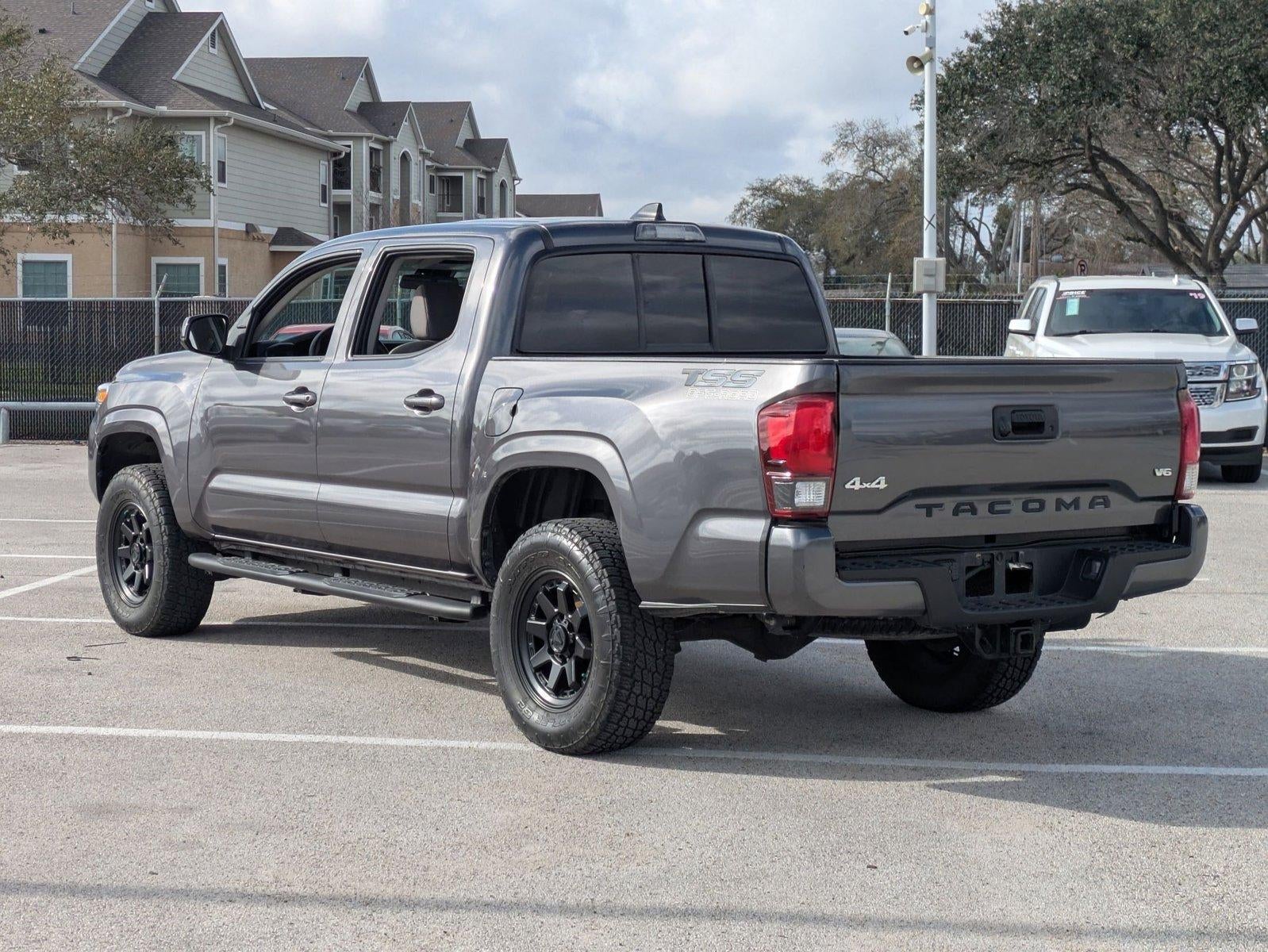 2023 Toyota Tacoma 4WD 4WD SR Double Cab 5' Bed V6 AT (GS)