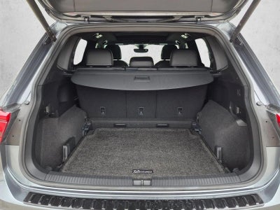 2023 Volkswagen Tiguan 2.0T SEL R-Line 4MOTION