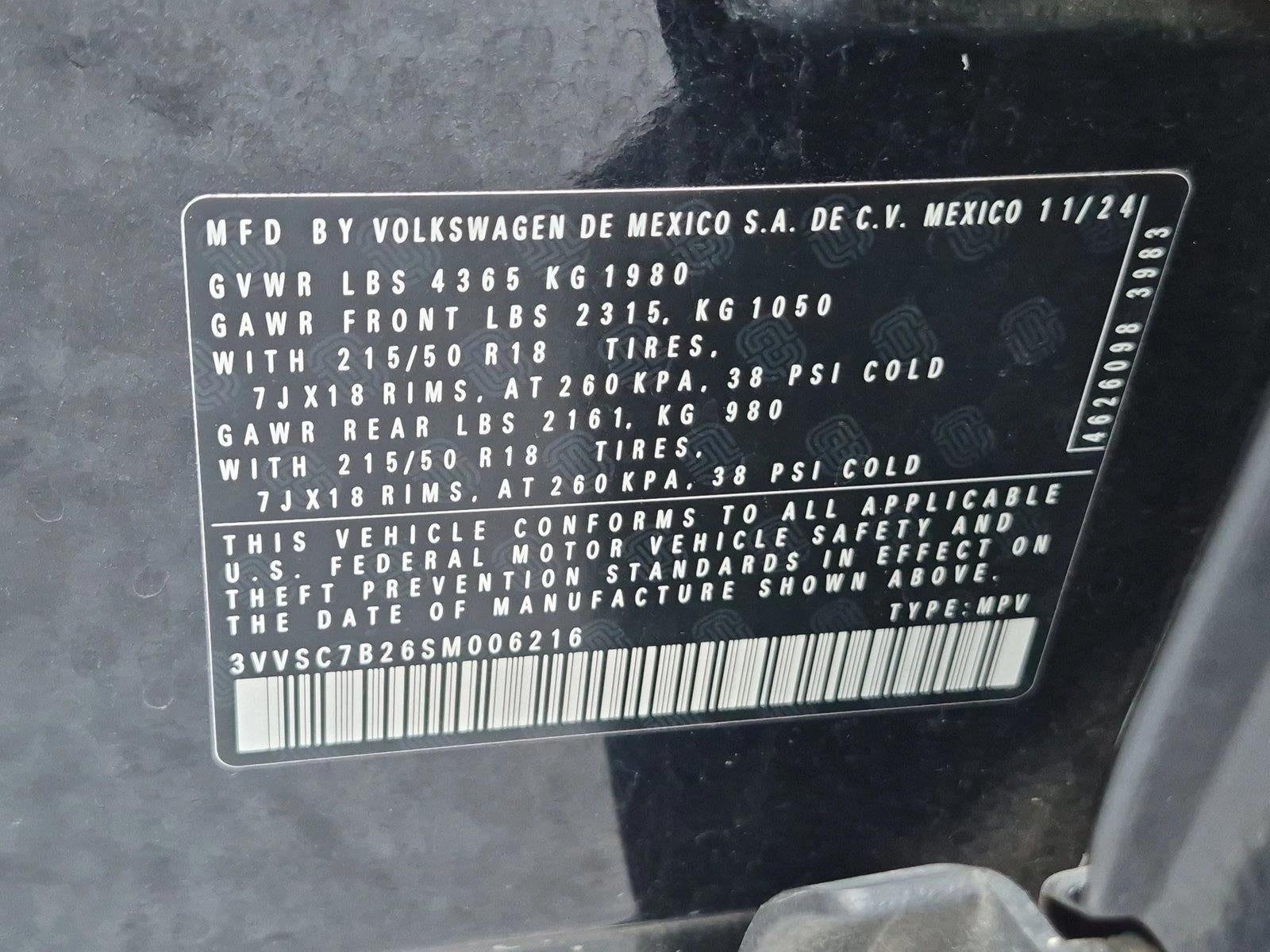 2025 Volkswagen Taos SE FWD