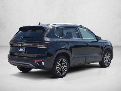 2025 Volkswagen Taos SE FWD