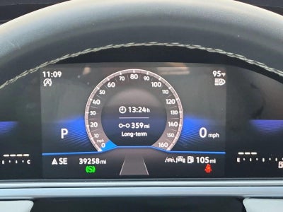 2025 Volkswagen Taos SE FWD