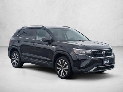 2024 Volkswagen Taos SE FWD