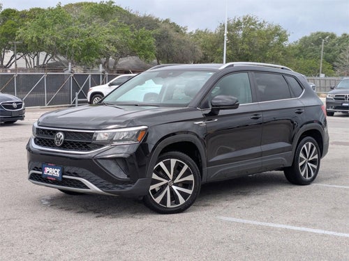 2024 Volkswagen Taos SE FWD