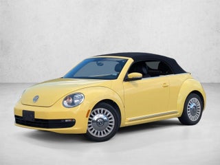 2013 Volkswagen Beetle Convertible 2dr Auto 2.5L