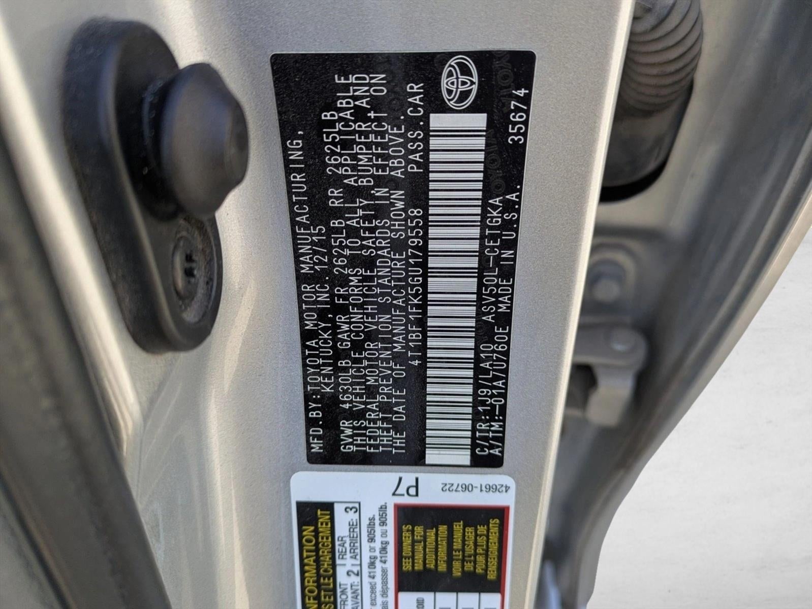 2016 Toyota Camry 4dr Sdn I4 Auto XLE (SE)