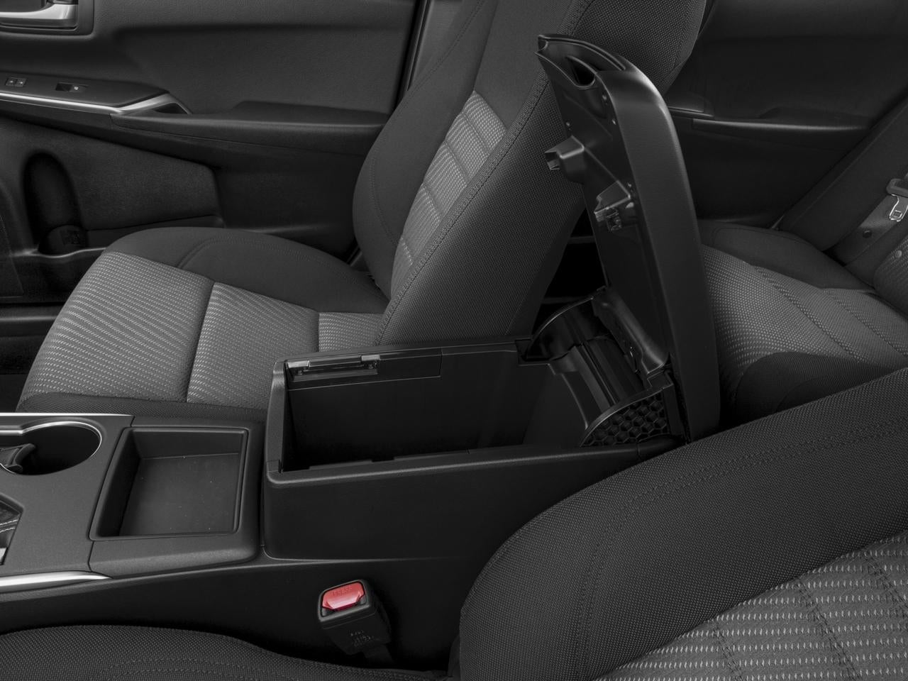 2016 Toyota Camry 4dr Sdn V6 Auto XLE (Natl)